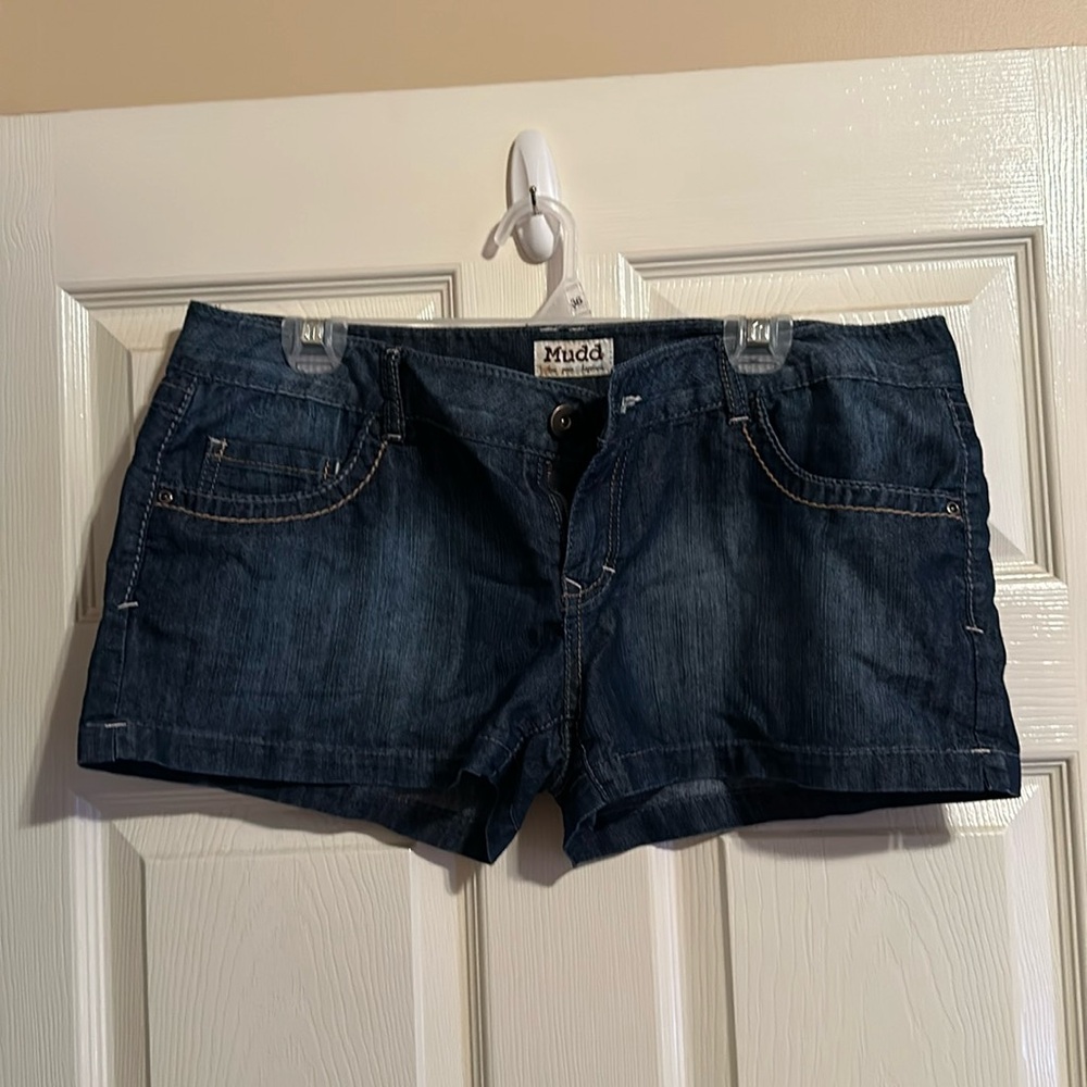 Juniors size shorts